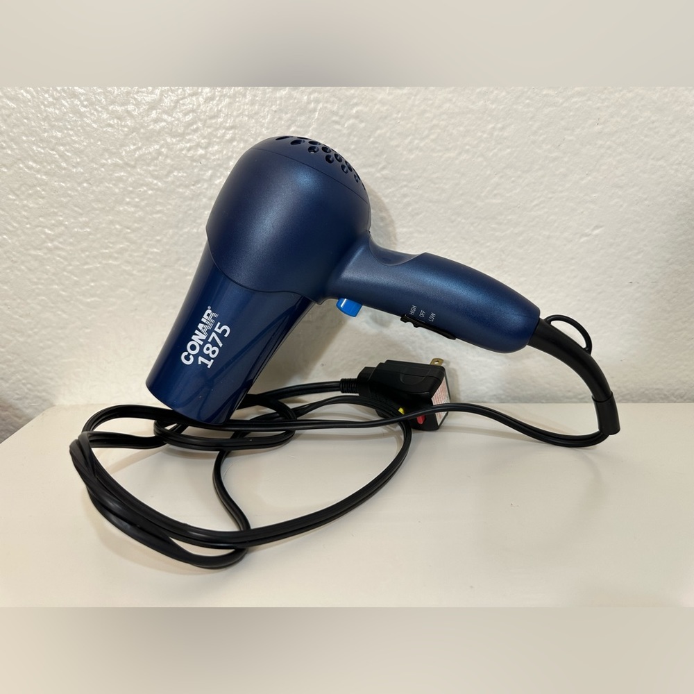 CONAIR 1875 Watt Mid-Size Styler Hair Dryer Blue 2 Heat/Speed